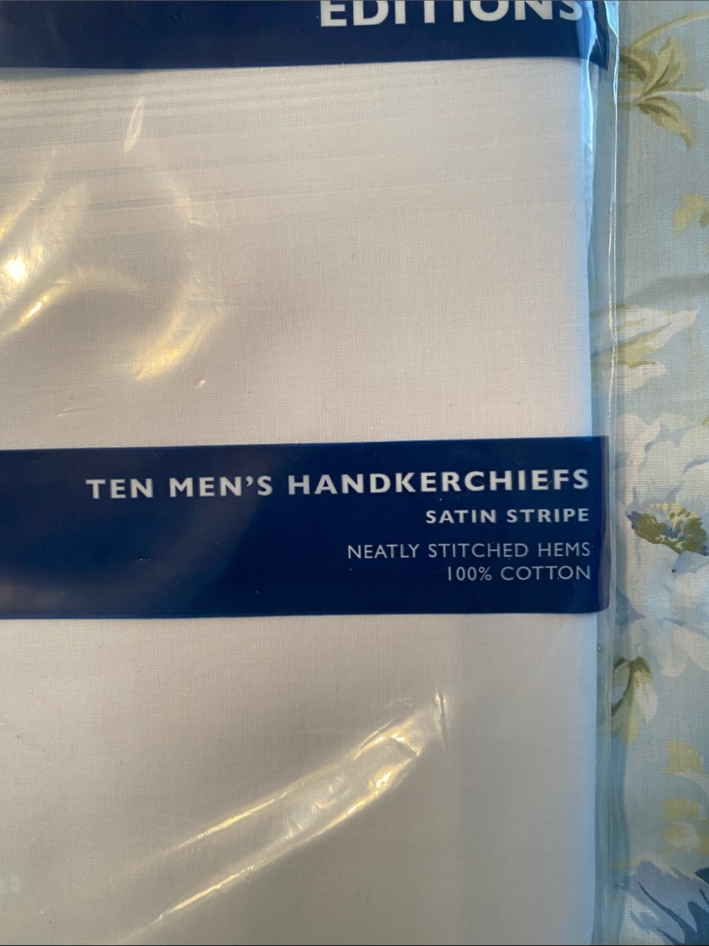 NWT Ten Men's White Satin-Stripe Pocket Squares - Picture 2 of 4
